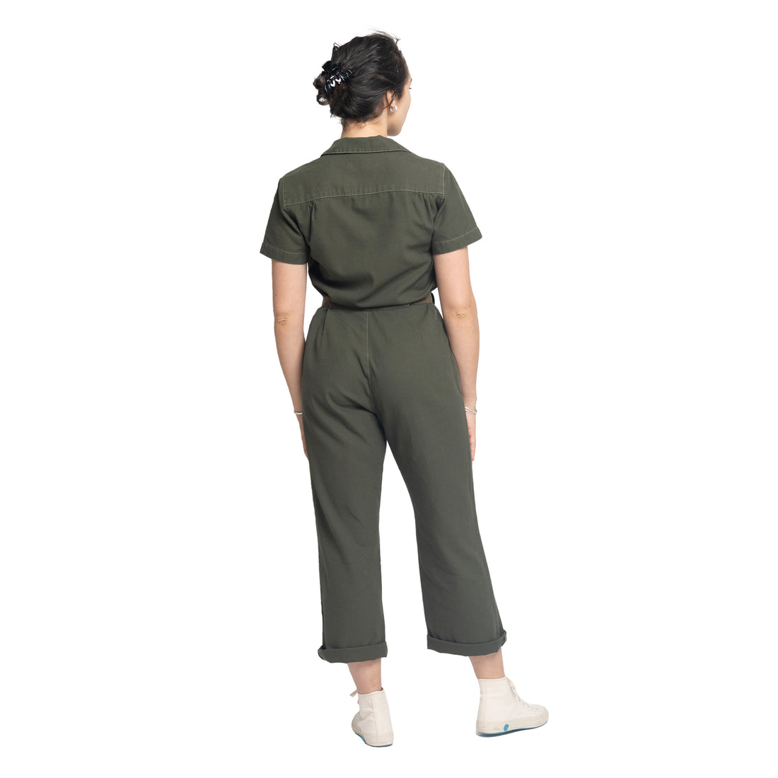 https://www.utilitycanvas.com/cdn/shop/products/Fashion-Jumpsuit-with-Big-Overall-Pockets-and-Button-Up-Super-Comfortable-Olive-Green-UW2042-OLV_c_1100x.jpg?v=1663386243